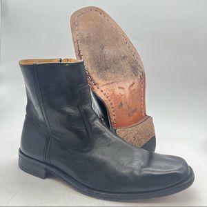 Frye Emmett Men’s Size 9 D Zip Ankle Chelsea Black Leather Boot.